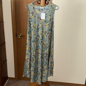 Tamsy Floral Sleeveless Dress - Green; Woman’s Large; NWT